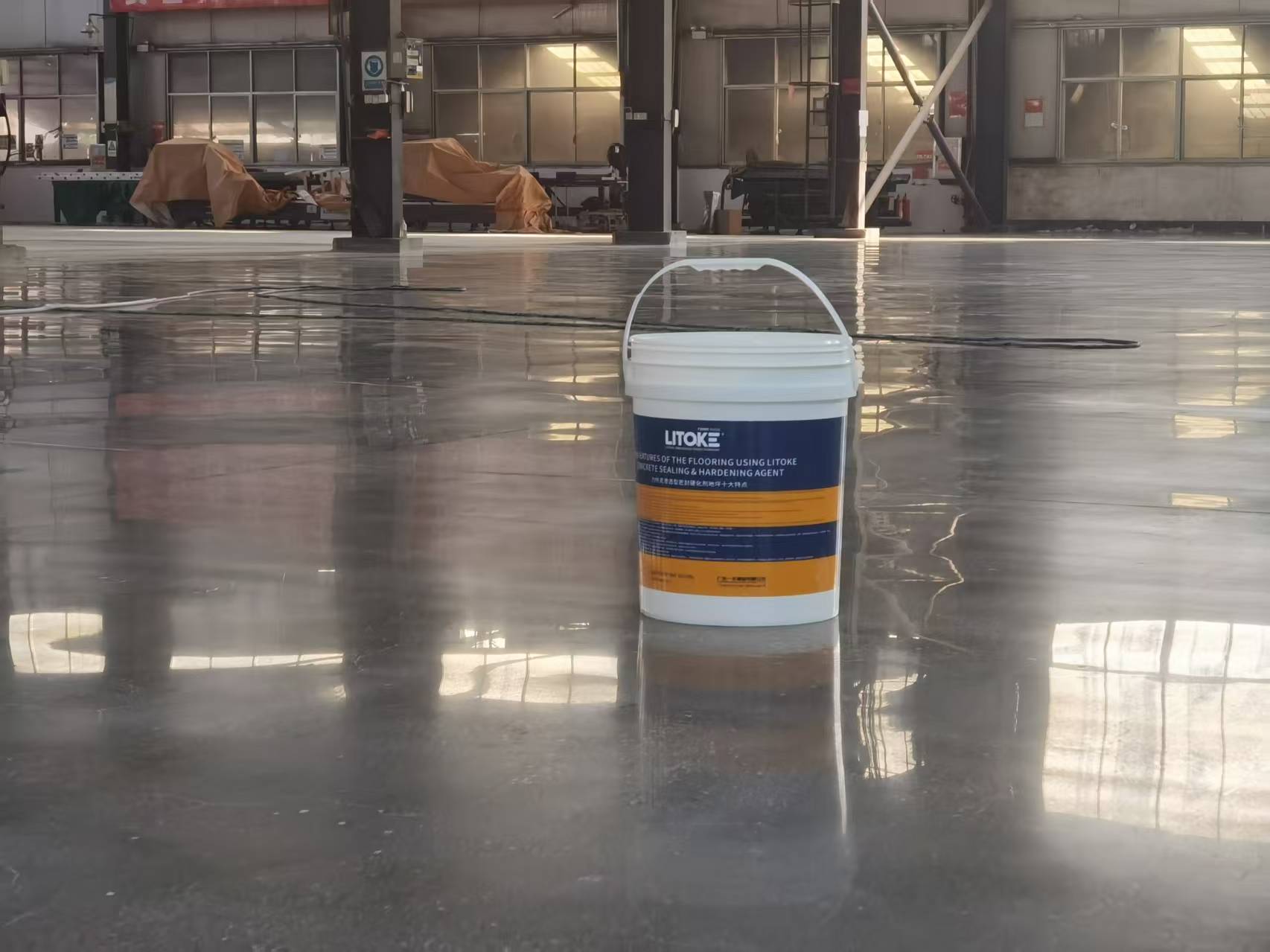 水泥地面起砂起塵固化地坪修復方案